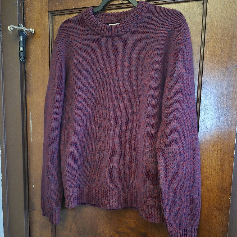 L.L. Bean Men's Burgundy Sweater